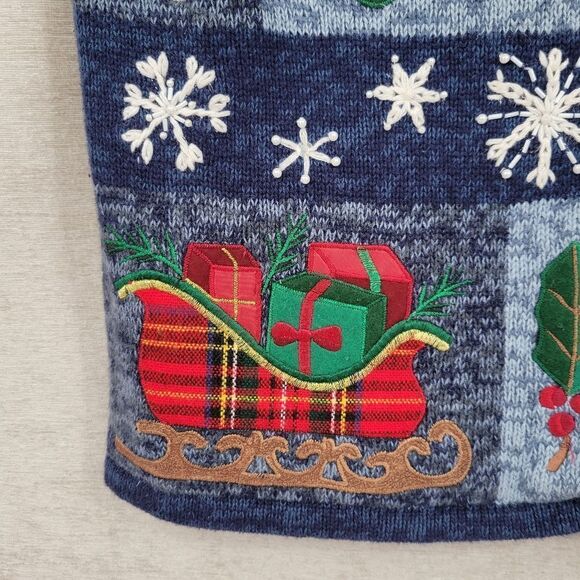 Heirloom Collectibles Y2K Embellished Christmas Sweater Zip Vest Blue Tartan - Picture 6 of 10